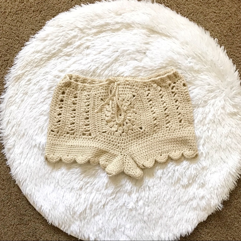 Beige Medium Crochet Knit Boho Drawstring Shorts